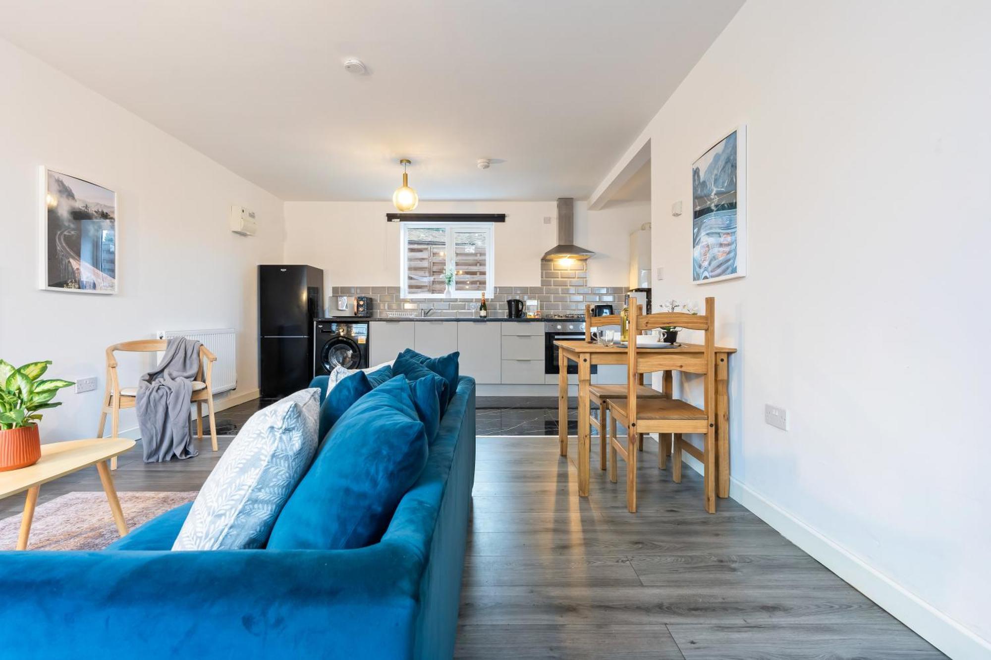 Stylish New Apartment - Free Wifi & Netflix - Top Rated - 3Mh Cradley Heath Εξωτερικό φωτογραφία