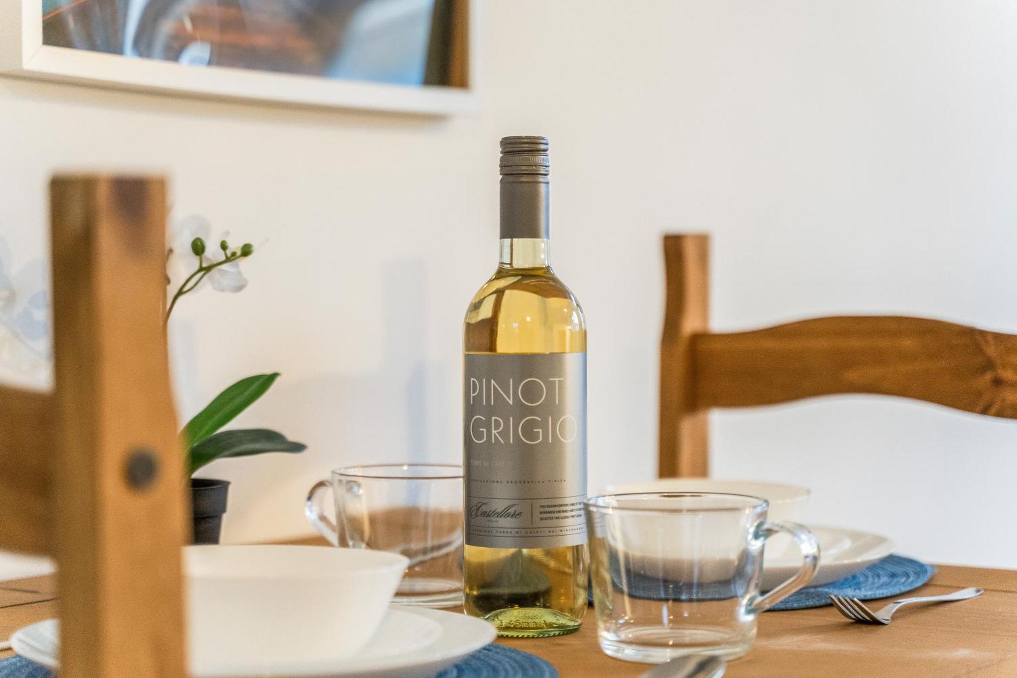 Stylish New Apartment - Free Wifi & Netflix - Top Rated - 3Mh Cradley Heath Εξωτερικό φωτογραφία
