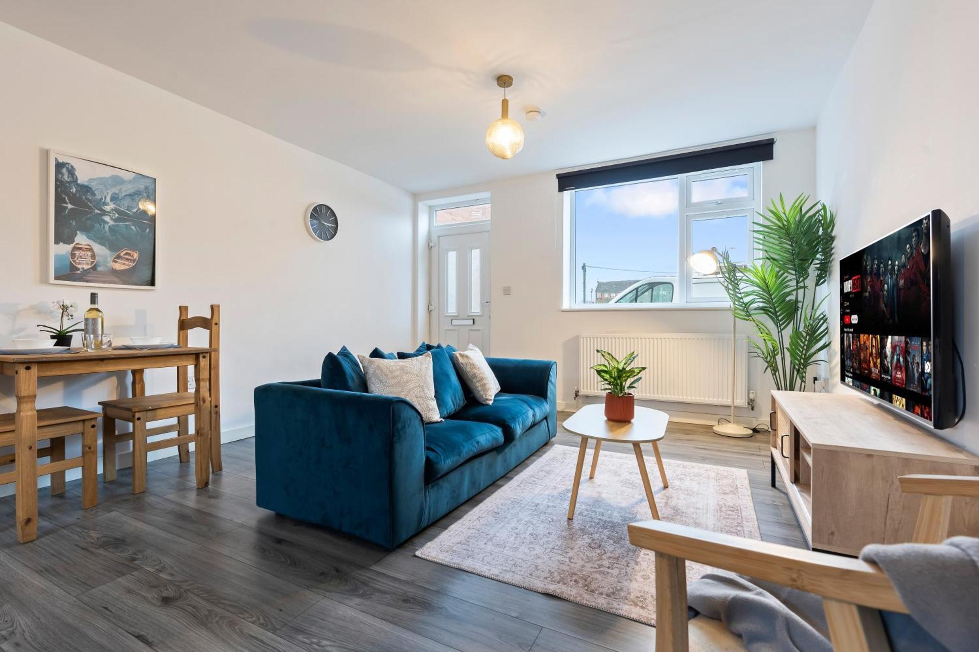 Stylish New Apartment - Free Wifi & Netflix - Top Rated - 3Mh Cradley Heath Εξωτερικό φωτογραφία