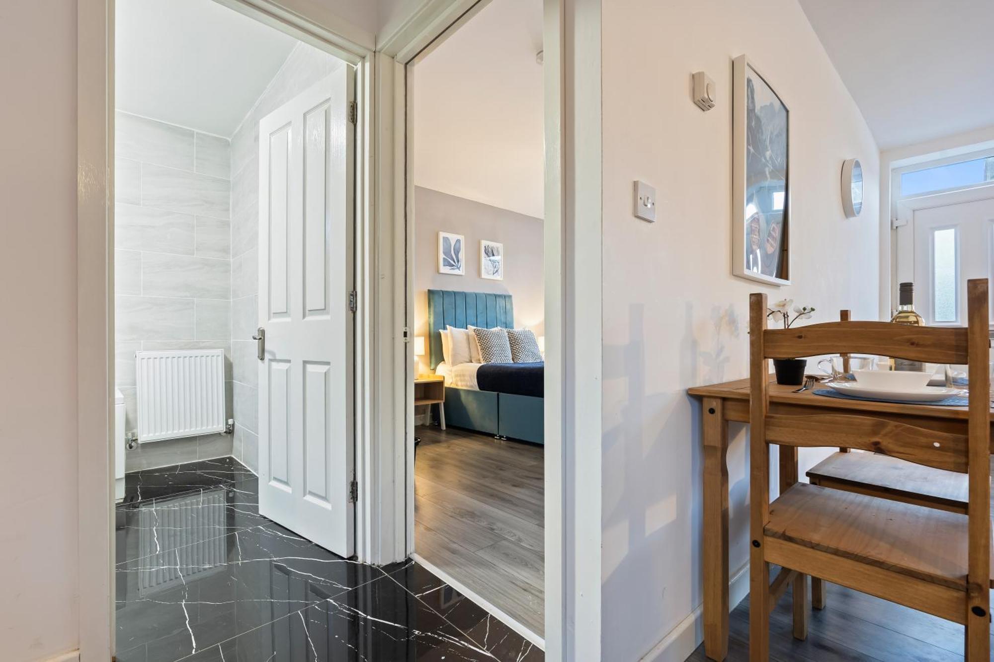 Stylish New Apartment - Free Wifi & Netflix - Top Rated - 3Mh Cradley Heath Εξωτερικό φωτογραφία